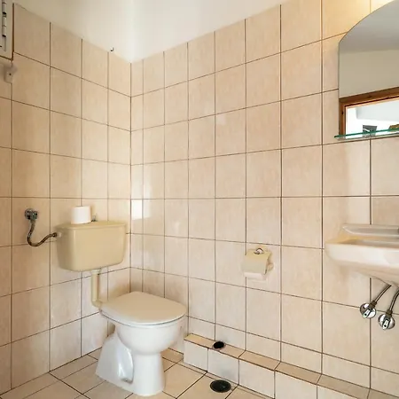 Zois Studio 7 * Lixouri